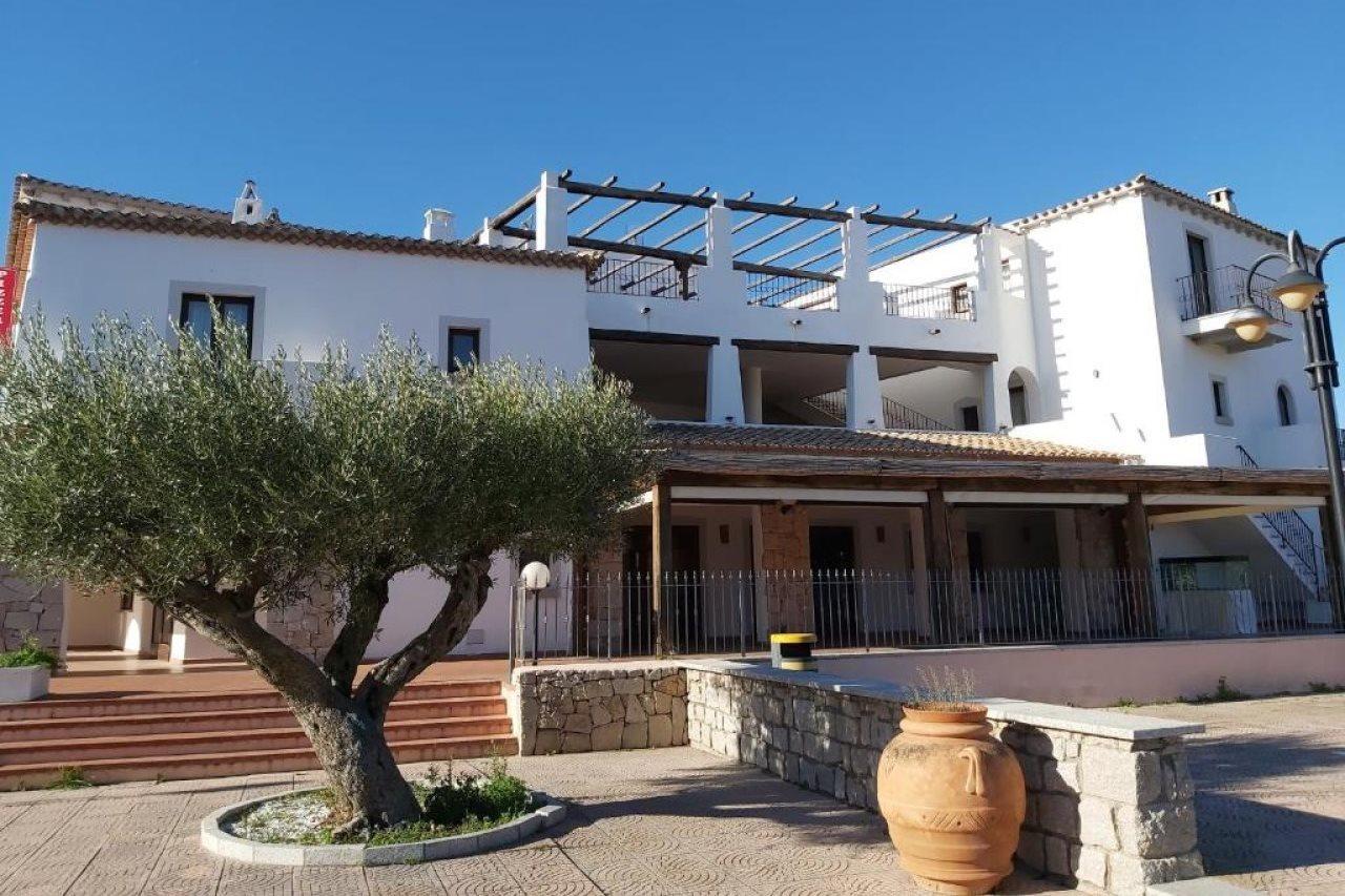 Hotel Il Faro Di Molara Porto San Paolo  Exterior foto